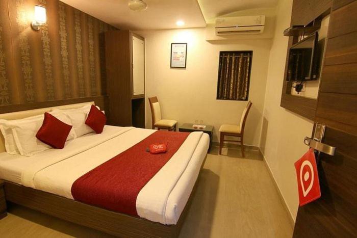 Konark Near Igi Airport 3*