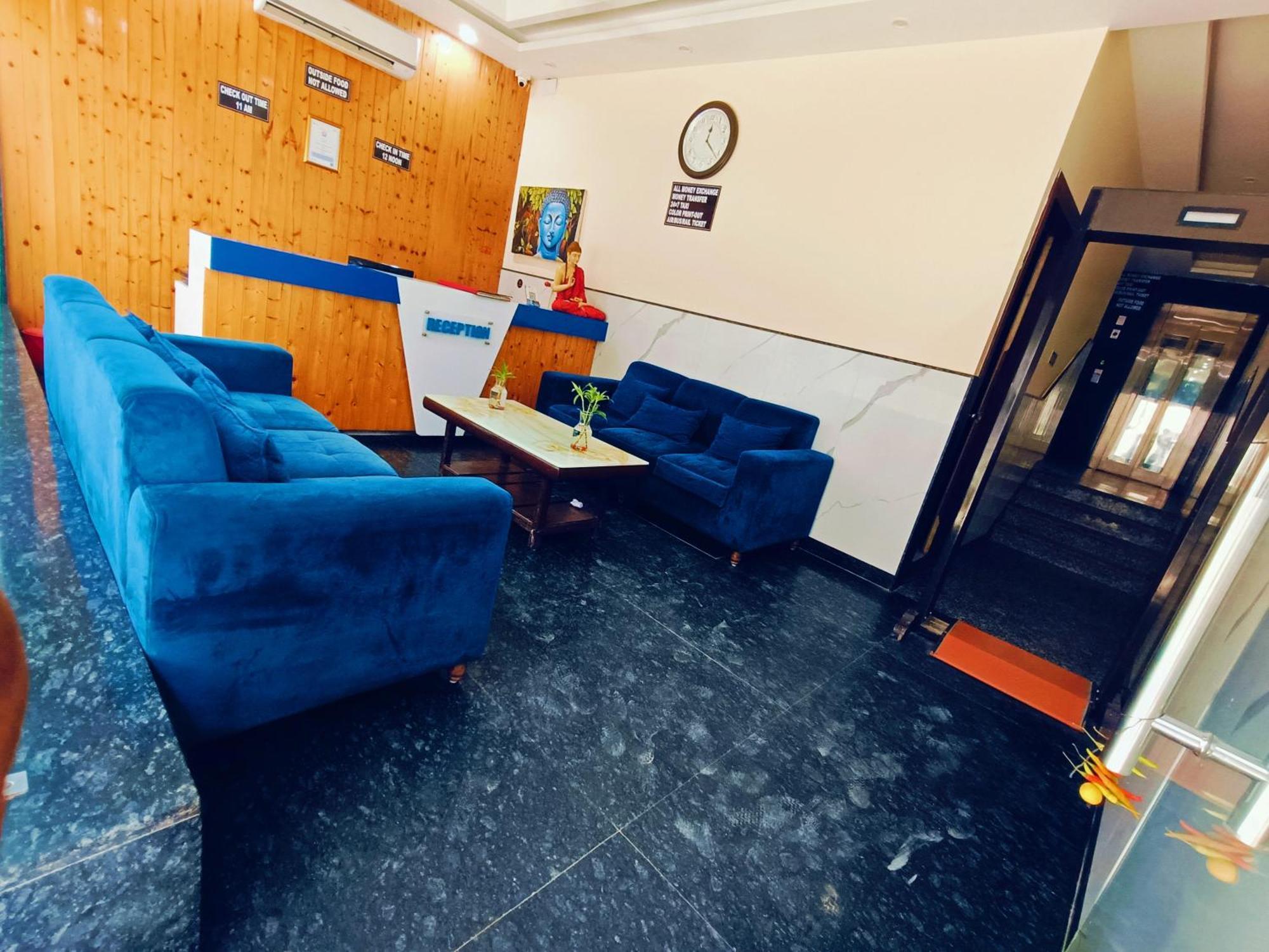 Hotel Konark Near Igi Airport Nova Deli