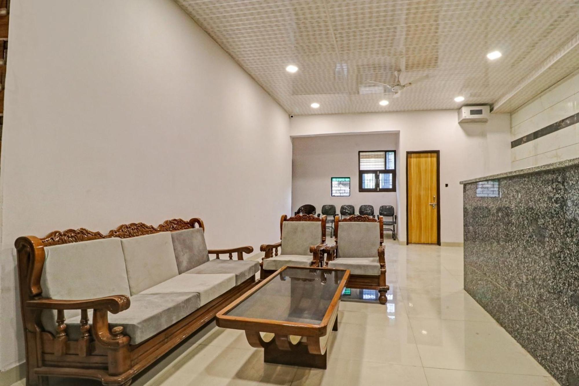 Collection O Qotel Peeragarhi 4* Delhi (National Capital Territory of India)
