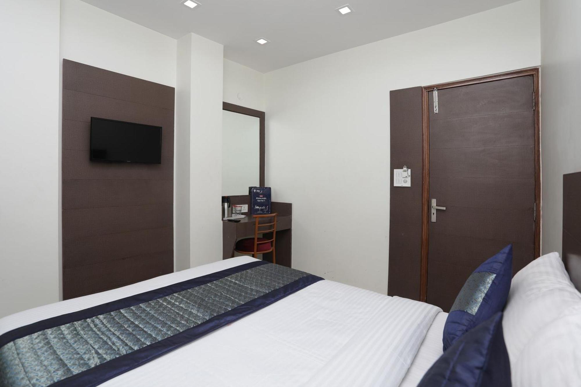 Hotel O Sun Palace Delhi (National Capital Territory of India)
