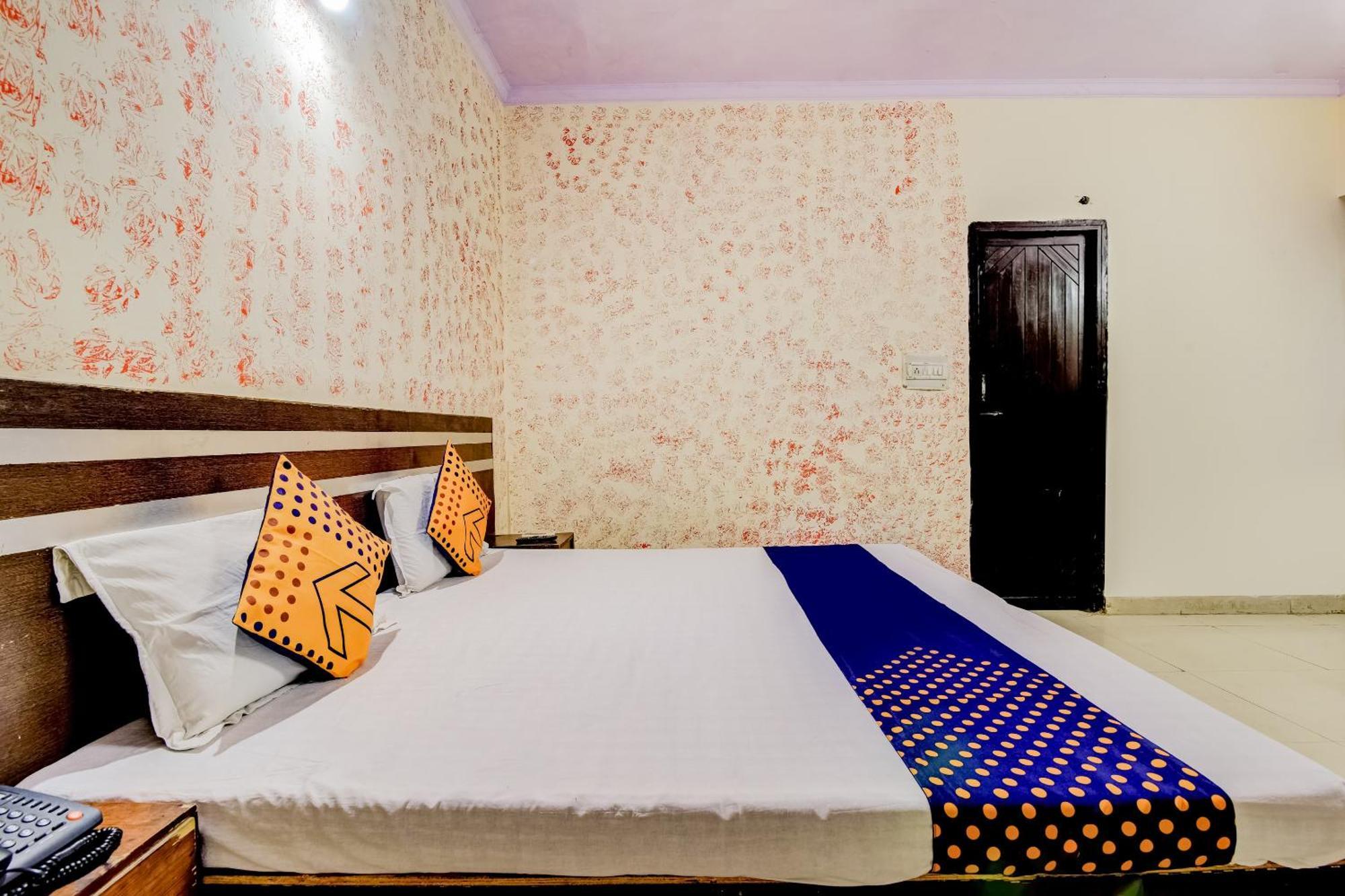 Hotel Spot On Swagat Palace New Delhi