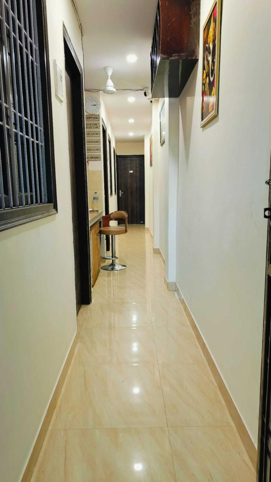 Cr Residency -near Chanakyapuri Embassy Area 3* New Delhi