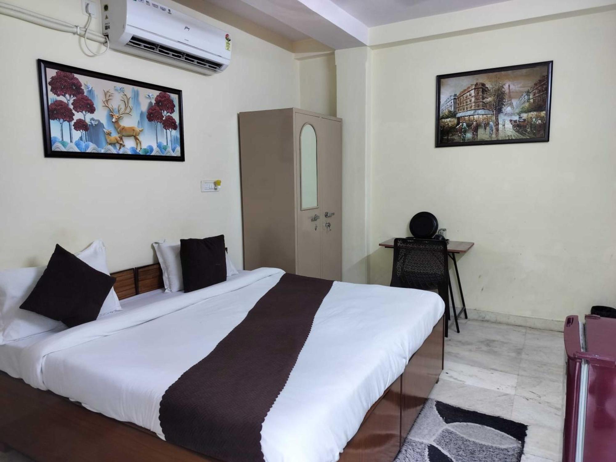Cr Residency -near Chanakyapuri Embassy Area 3* New Delhi
