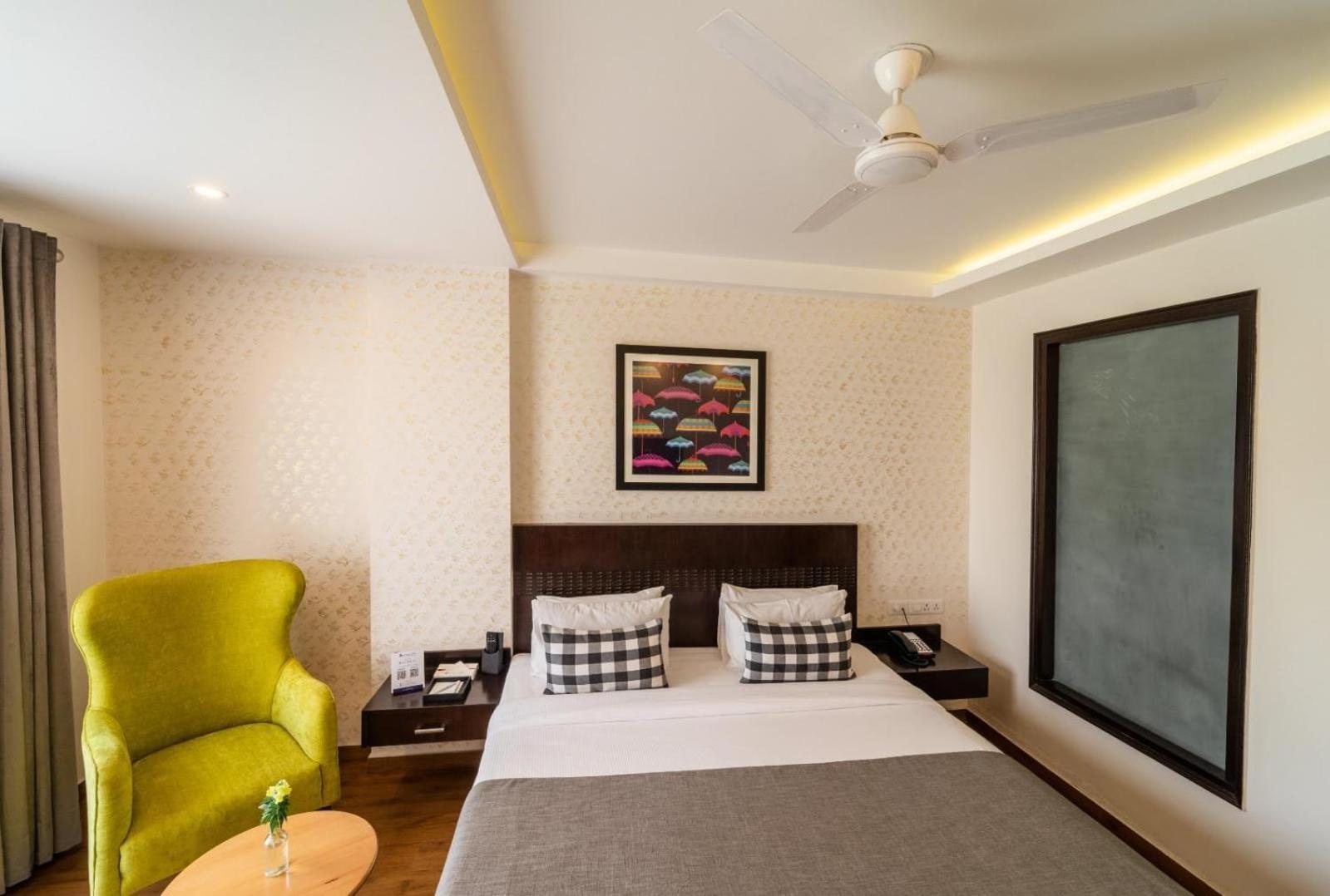 Rockland Hotel, C.r Park