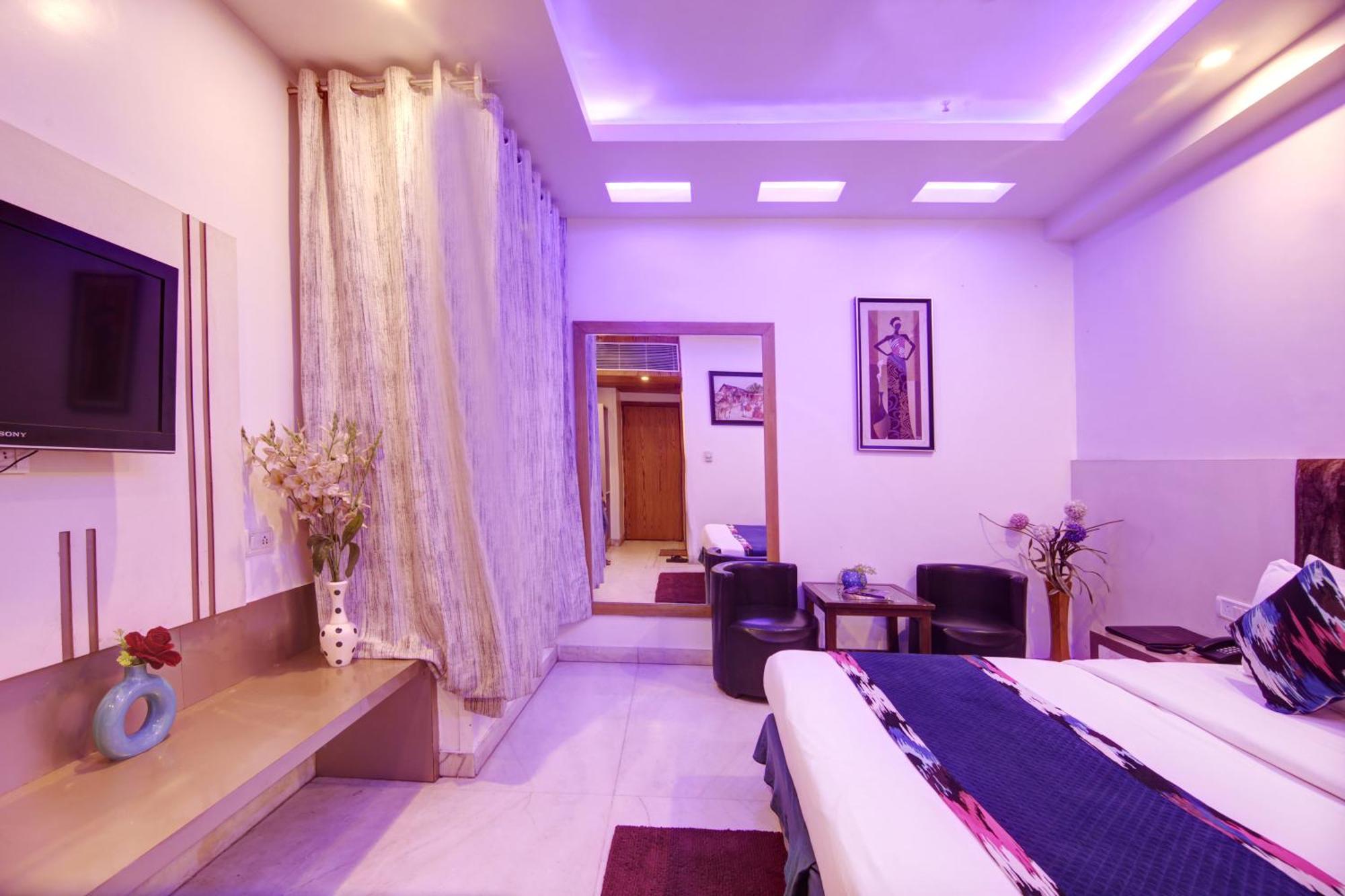 Iz Well-by Haveliya Hotels- Traveller's Choice Award Winner 2025 Hotel 4*