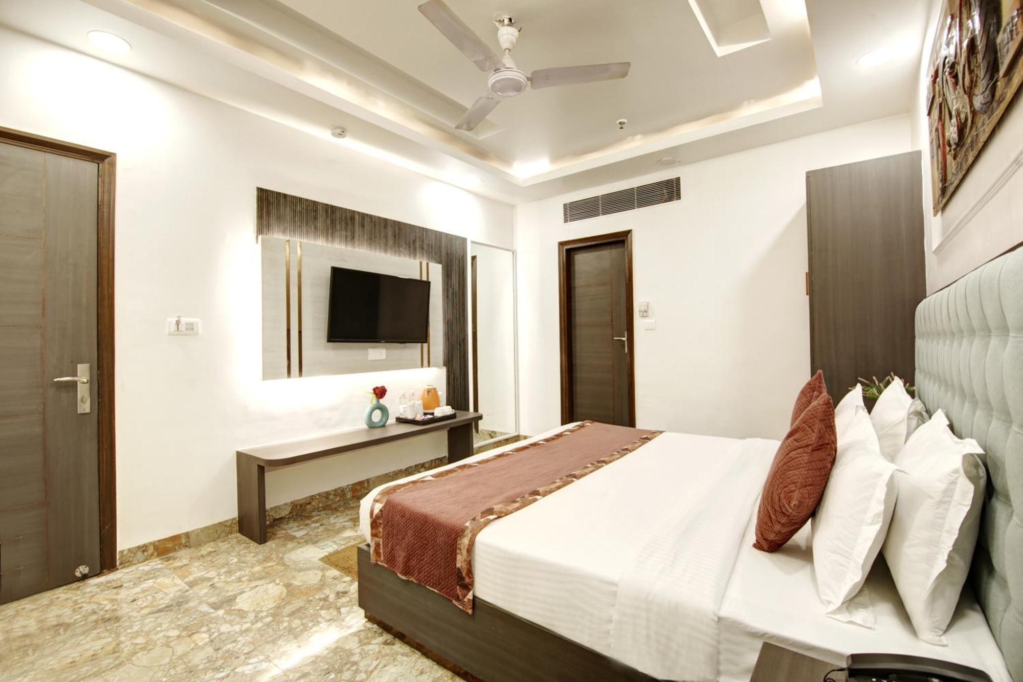 Iz Well-by Haveliya Hotels- Traveller's Choice Award Winner 2025 4*