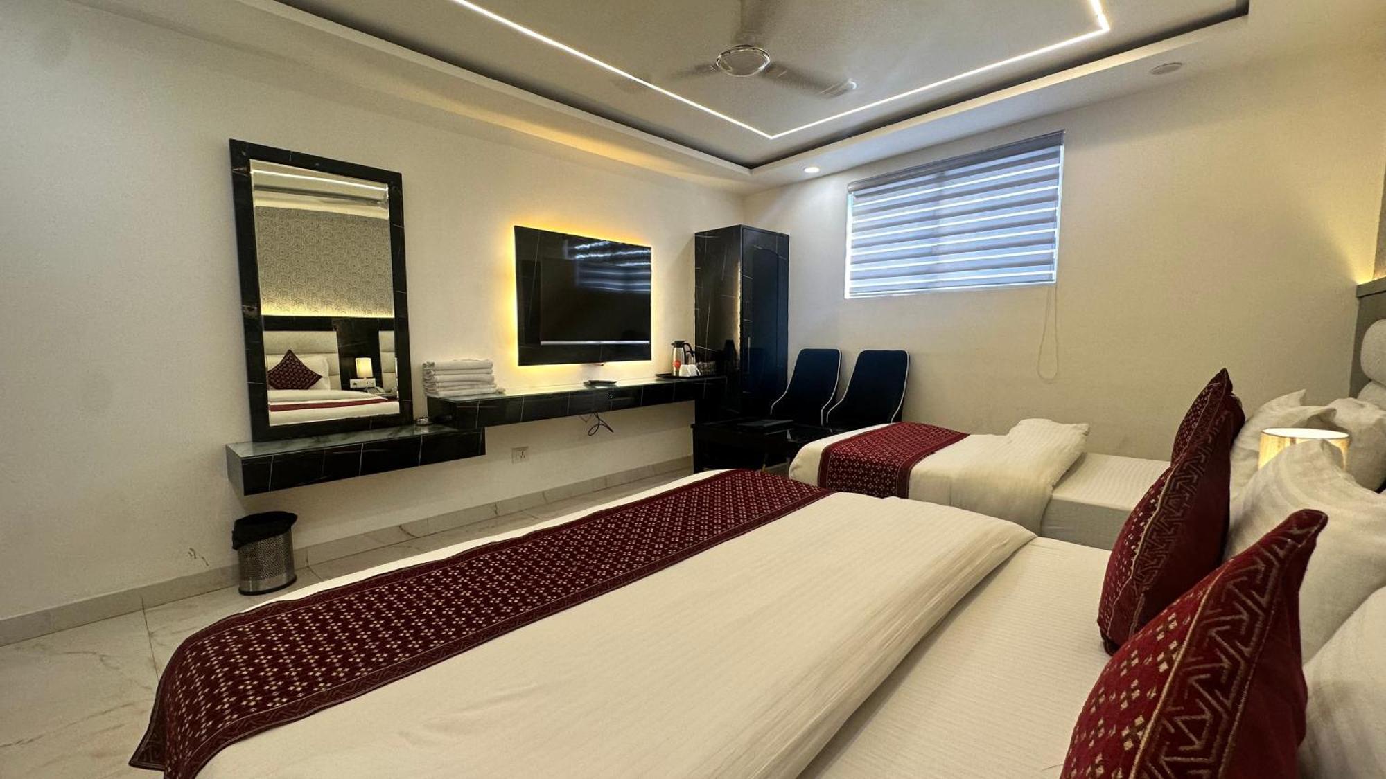 Krishna Deluxe-by Rcg Hotel New Delhi