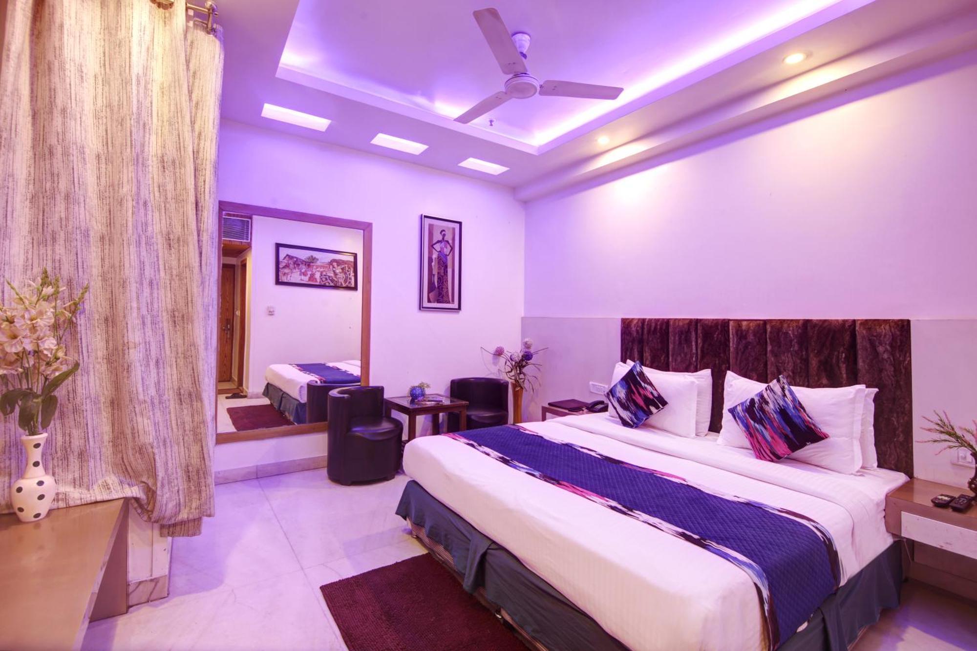 Hotel Iz Well-by Haveliya Hotels- Traveller's Choice Award Winner 2025 New Delhi