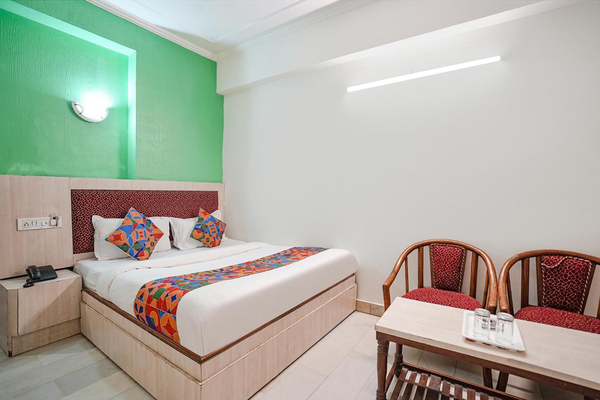 Hotel Fabhotel India International Near Railway Station 3*