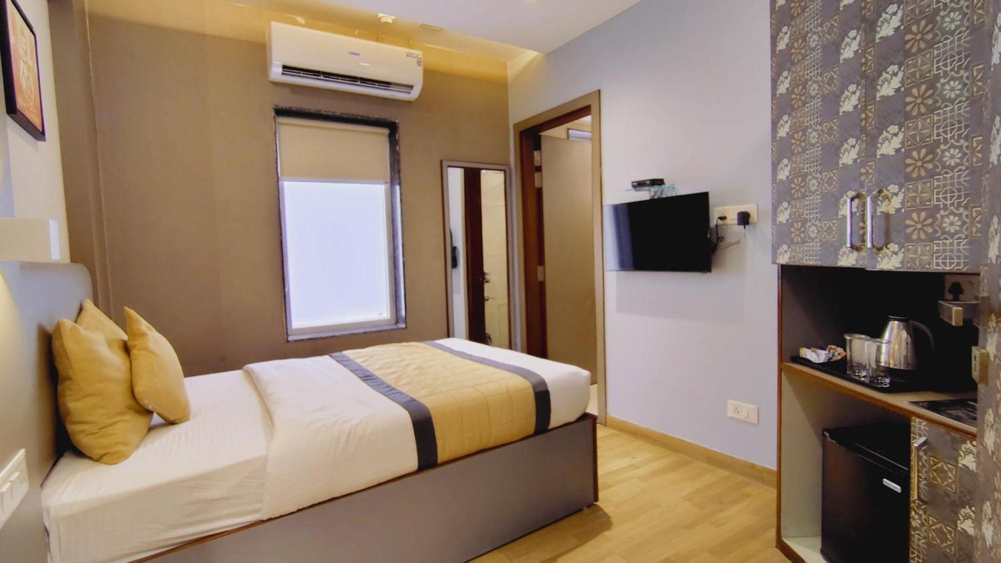 Western Blu Hotel
