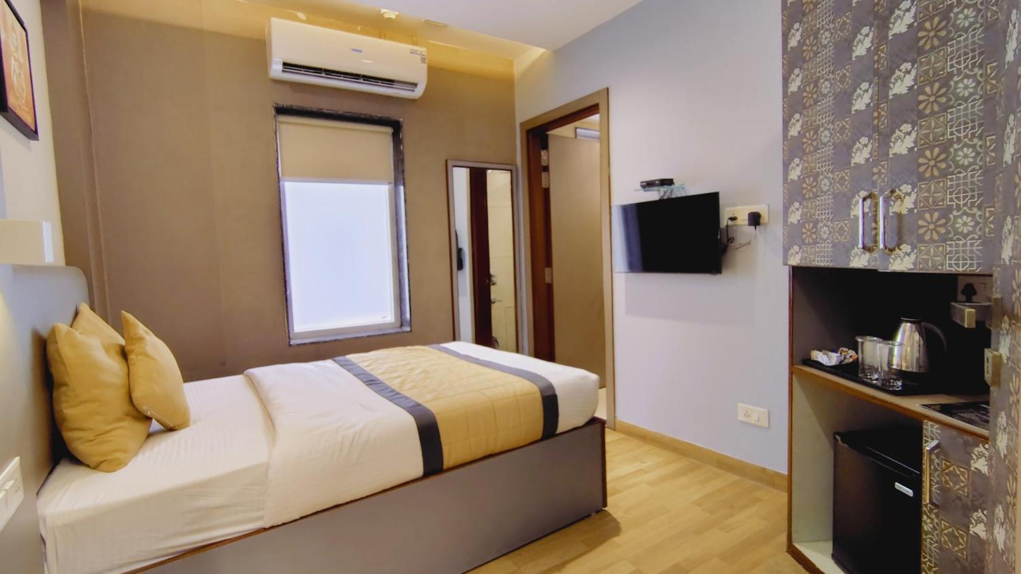Western Blu Hotel