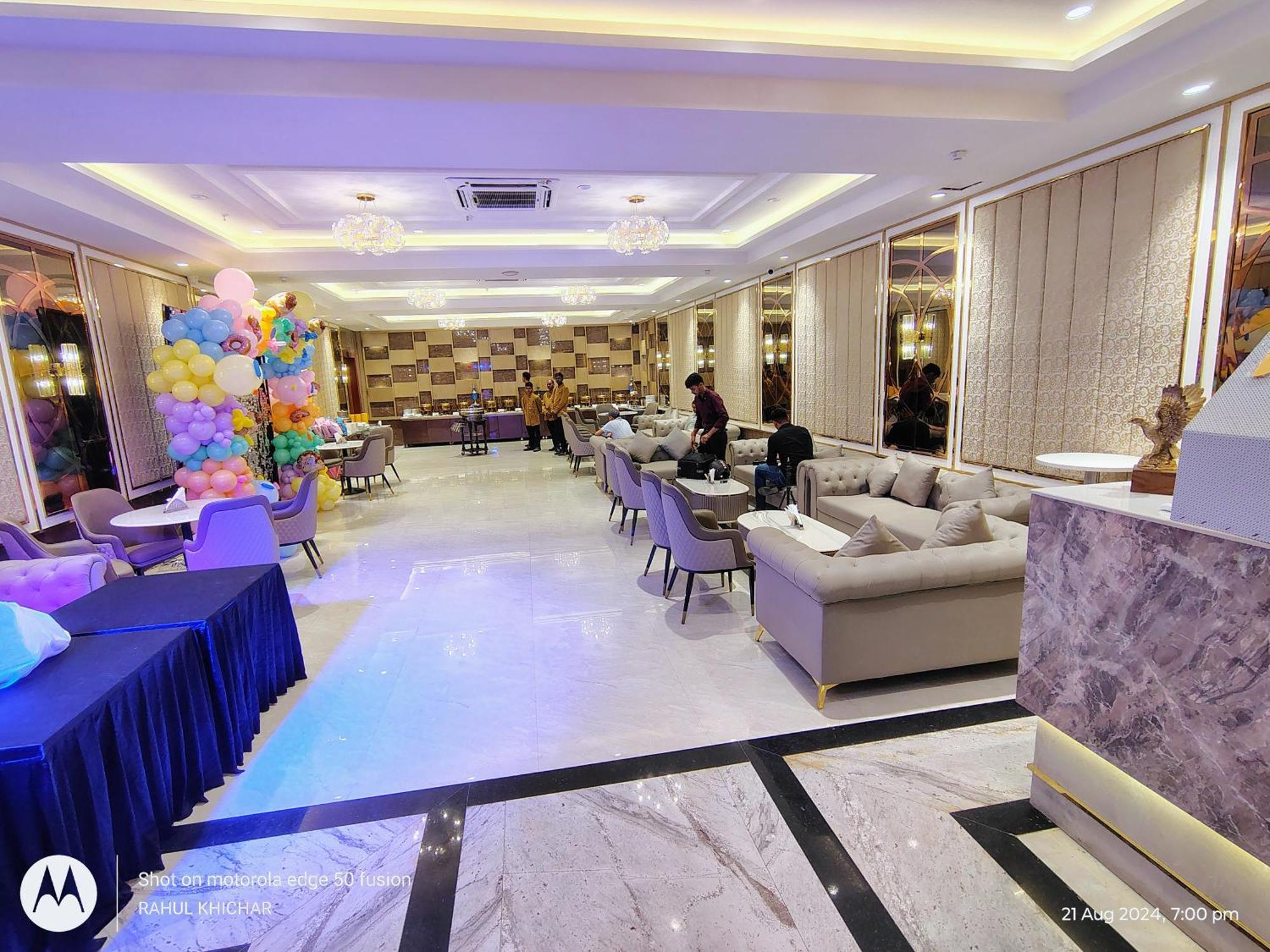 Western Blu Hotel