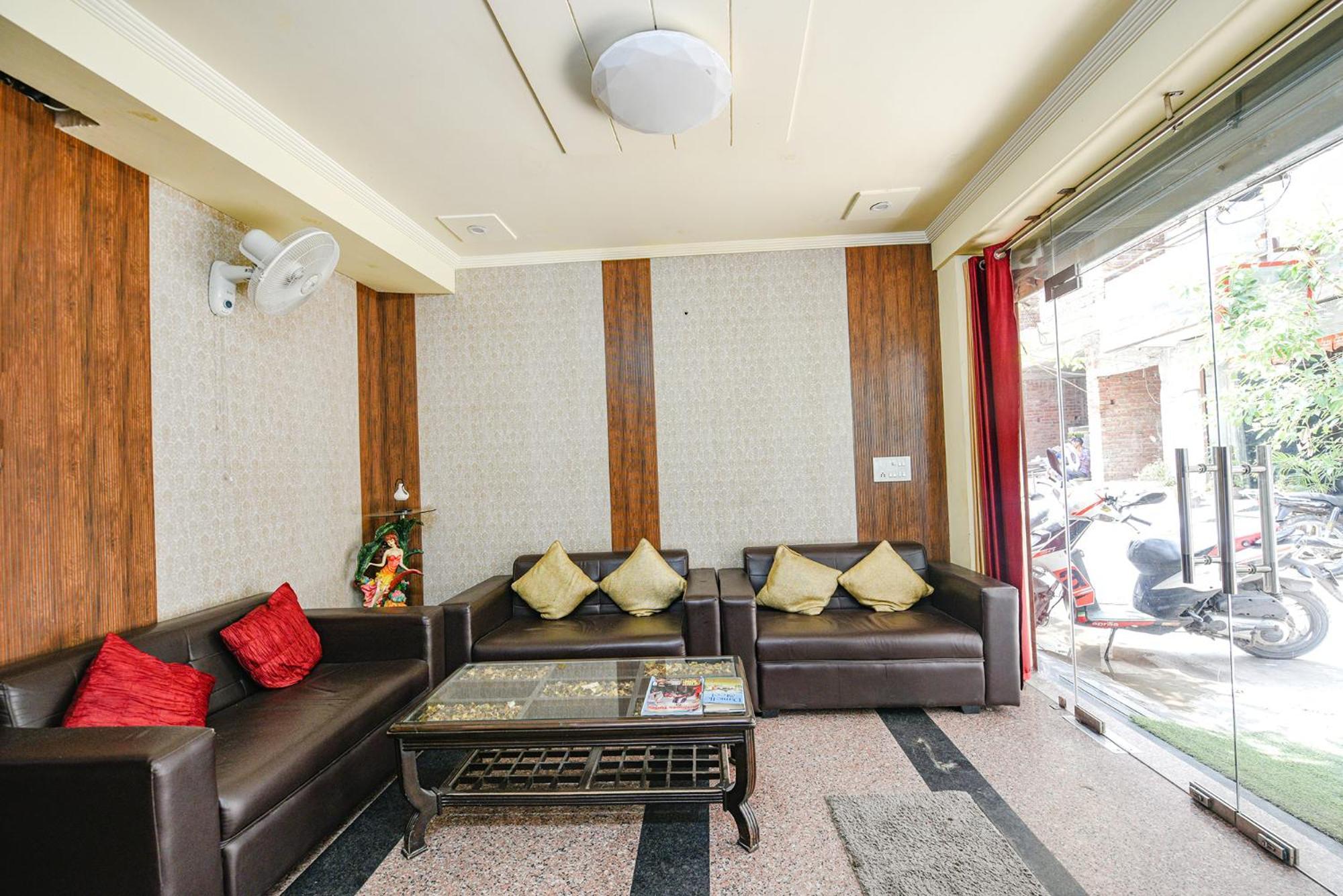Fabhotel Ishtara New Delhi