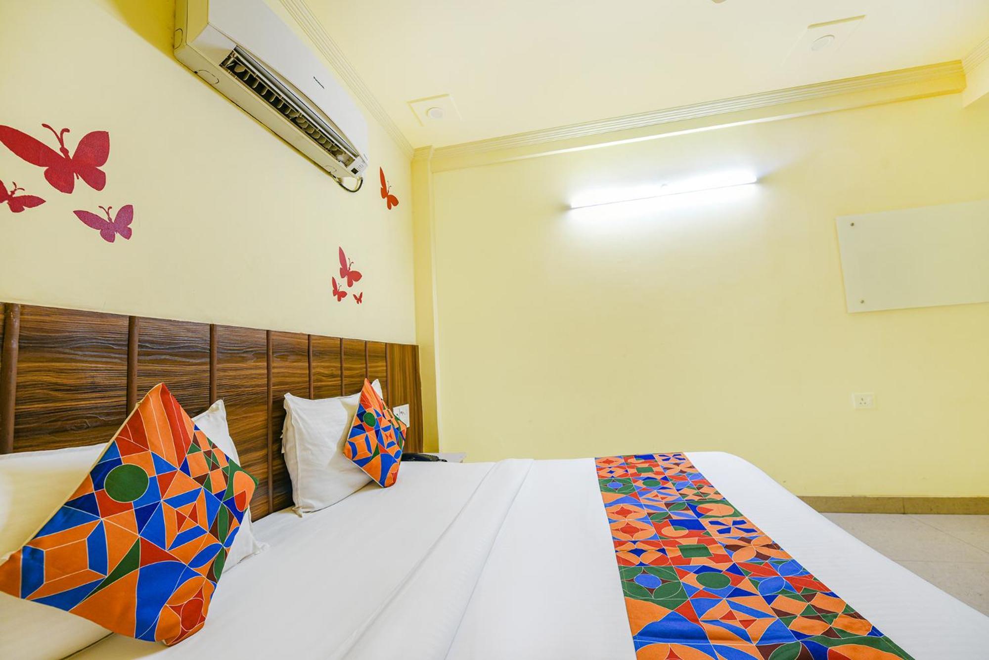 Fabhotel Ishtara
