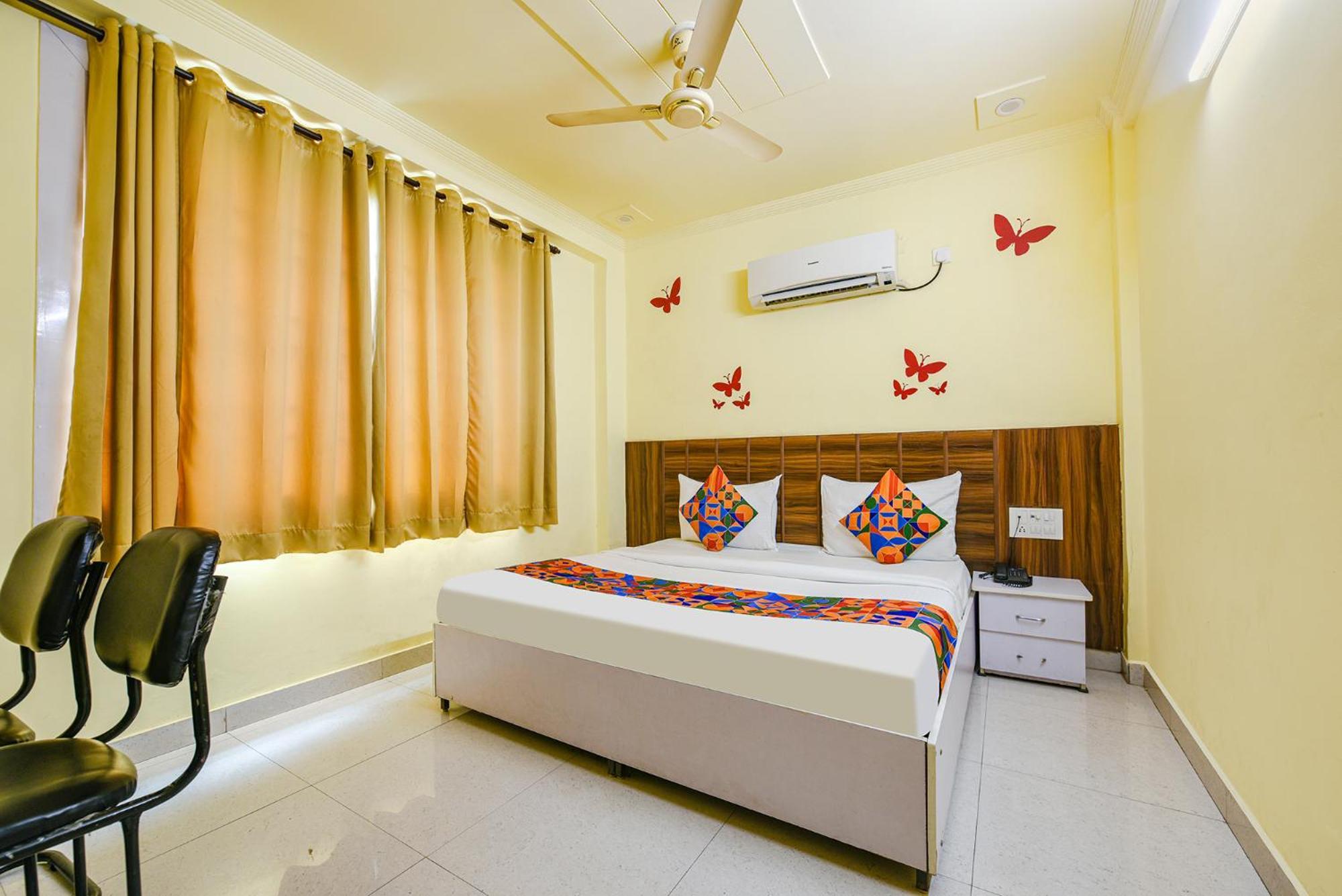 Fabhotel Ishtara New Delhi