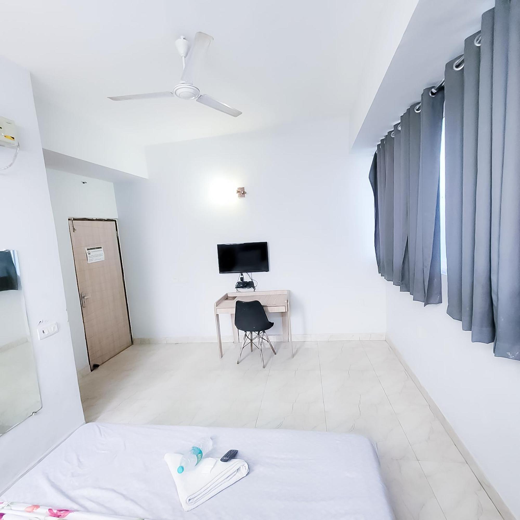 Bed & Breakfast Blue Sky Near Iit Campus 3*