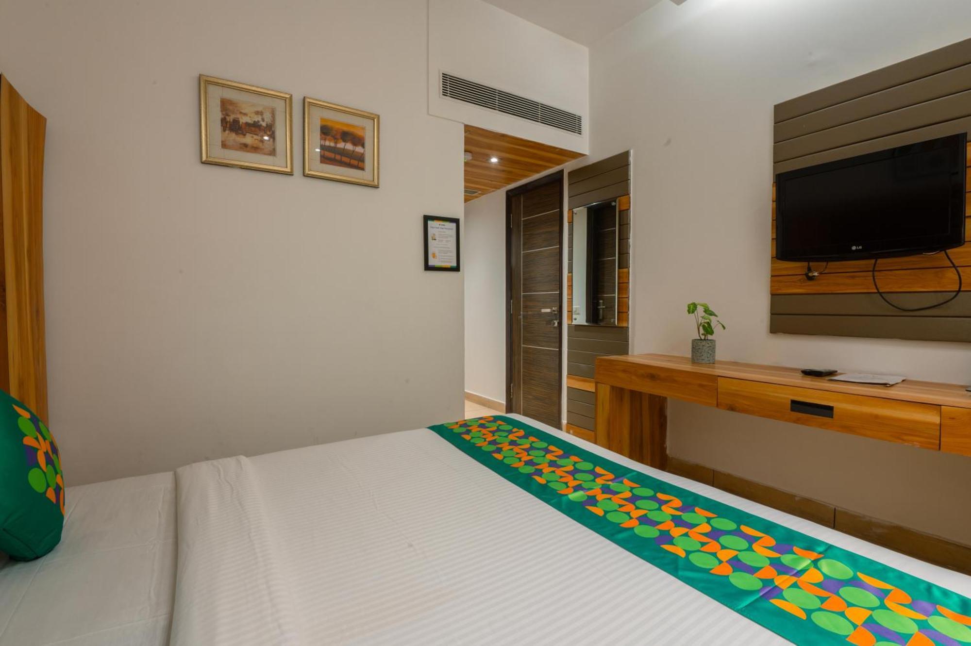 Treebo Twin Tree Hotel
