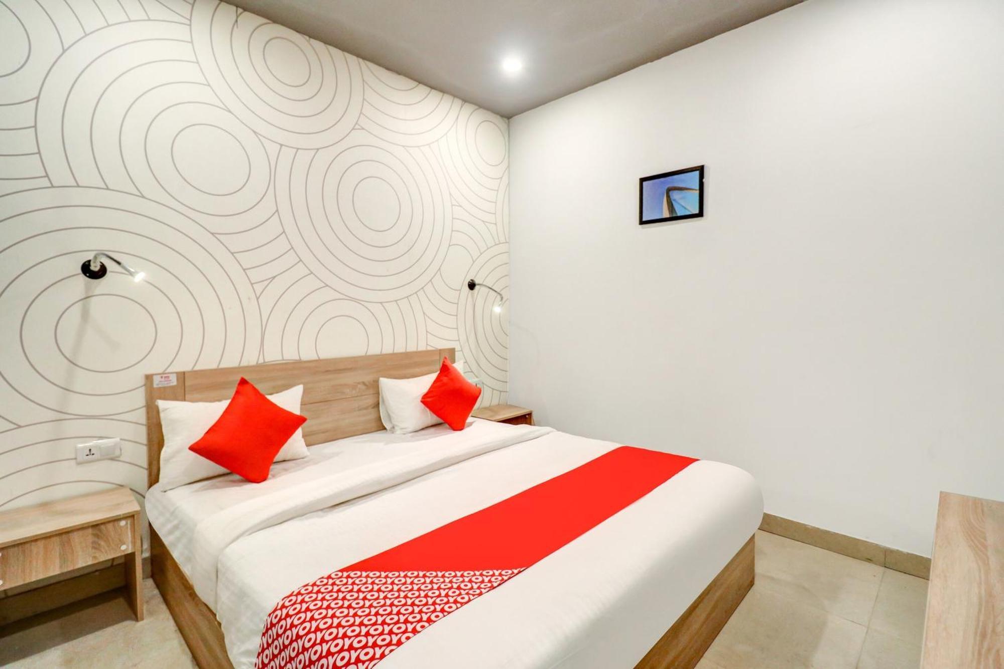 O Jps Grand Hotel