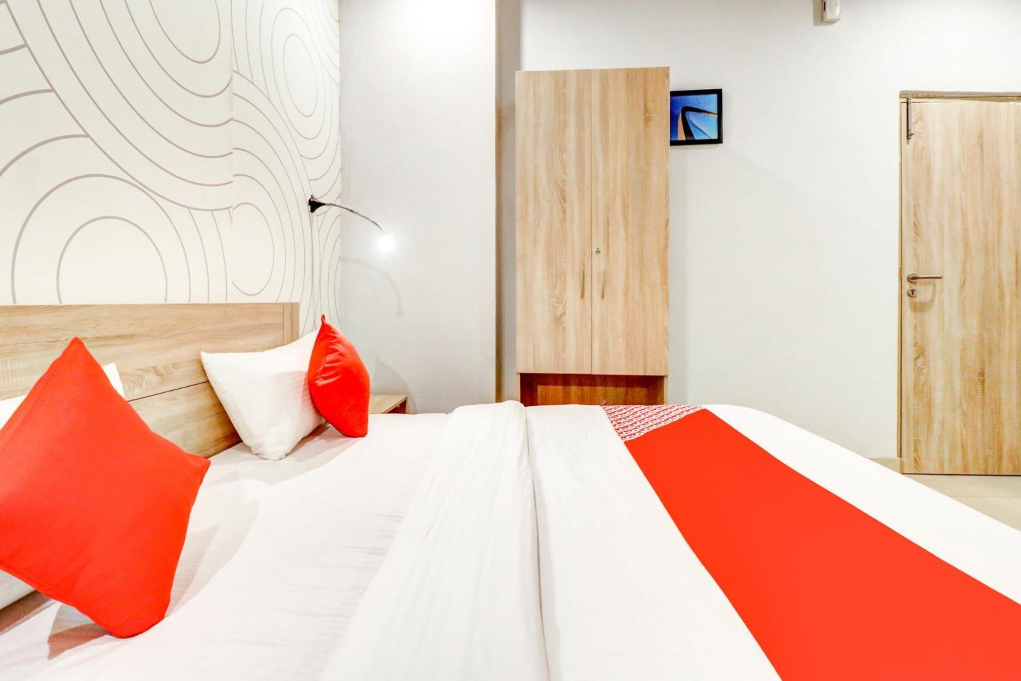 O Jps Grand Hotel New Delhi
