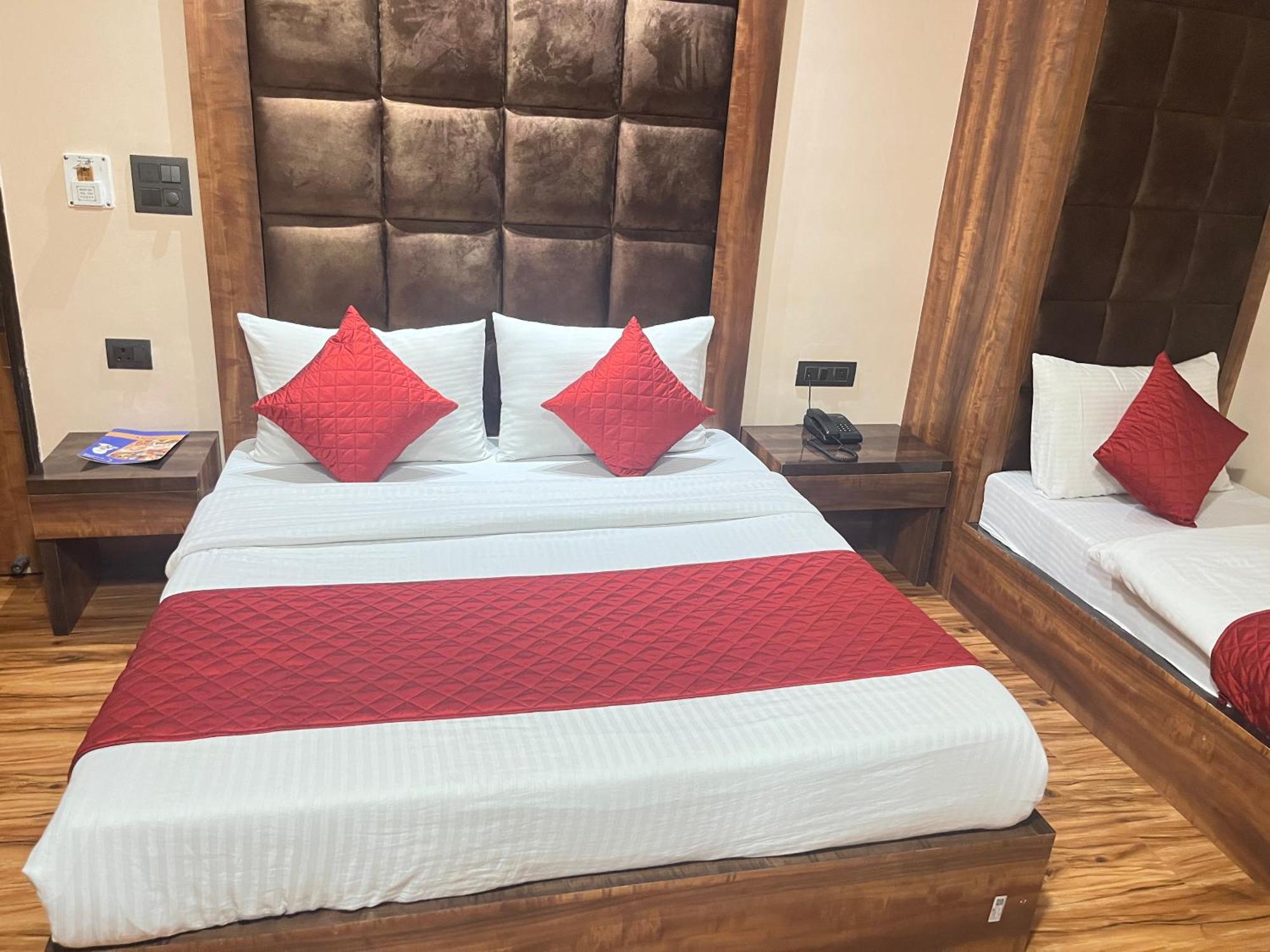 Shimla Heritage- Near B L K Hospital Hotel Delhi (National Capital Territory of India)