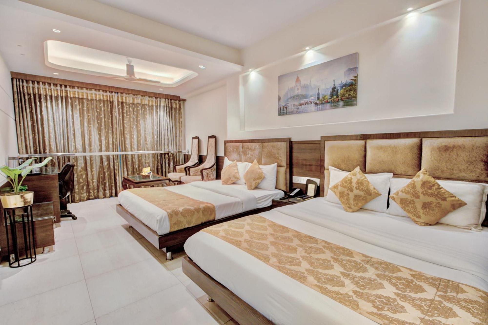 Empire Suites,