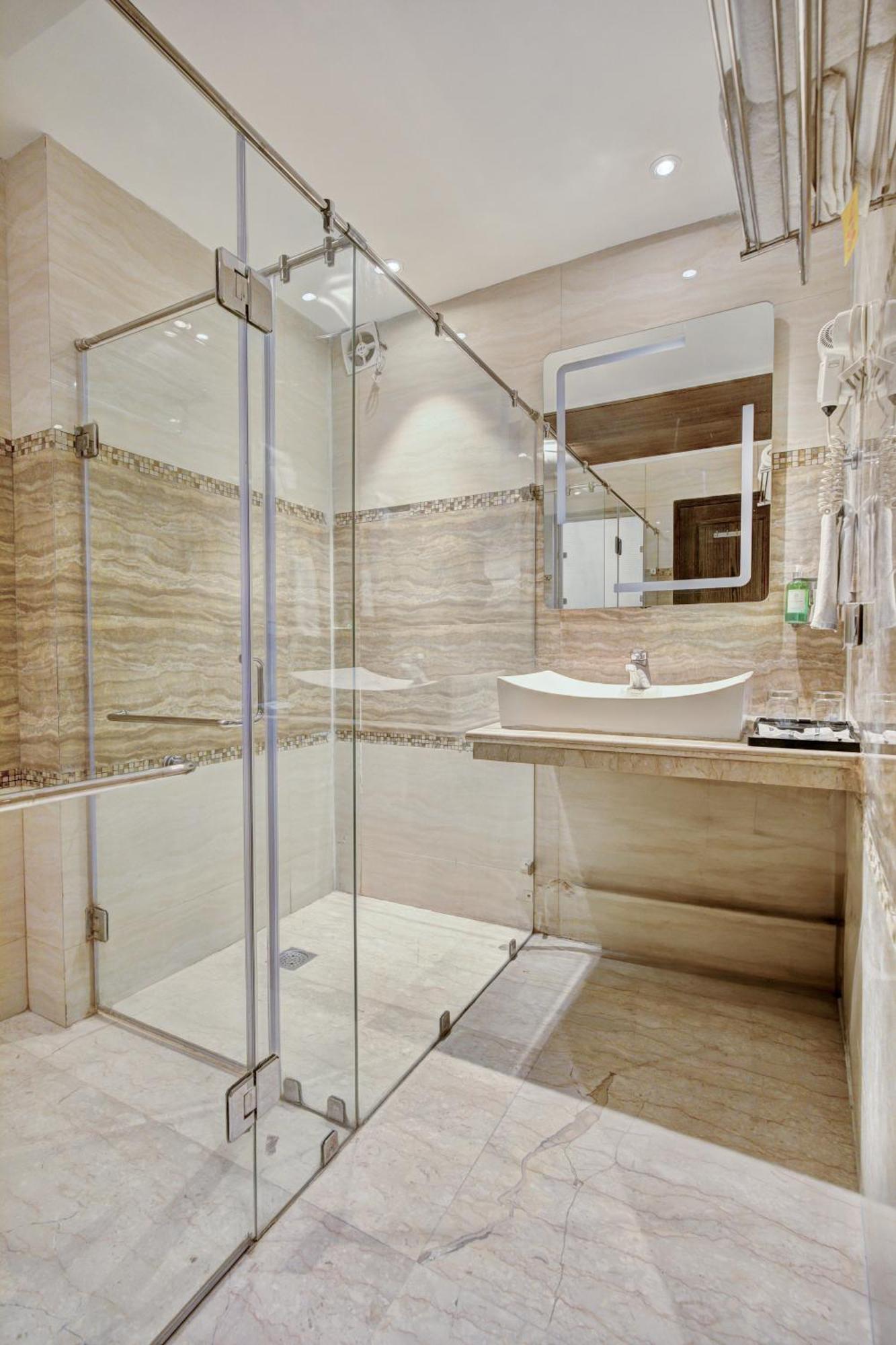 Empire Suites, New Delhi