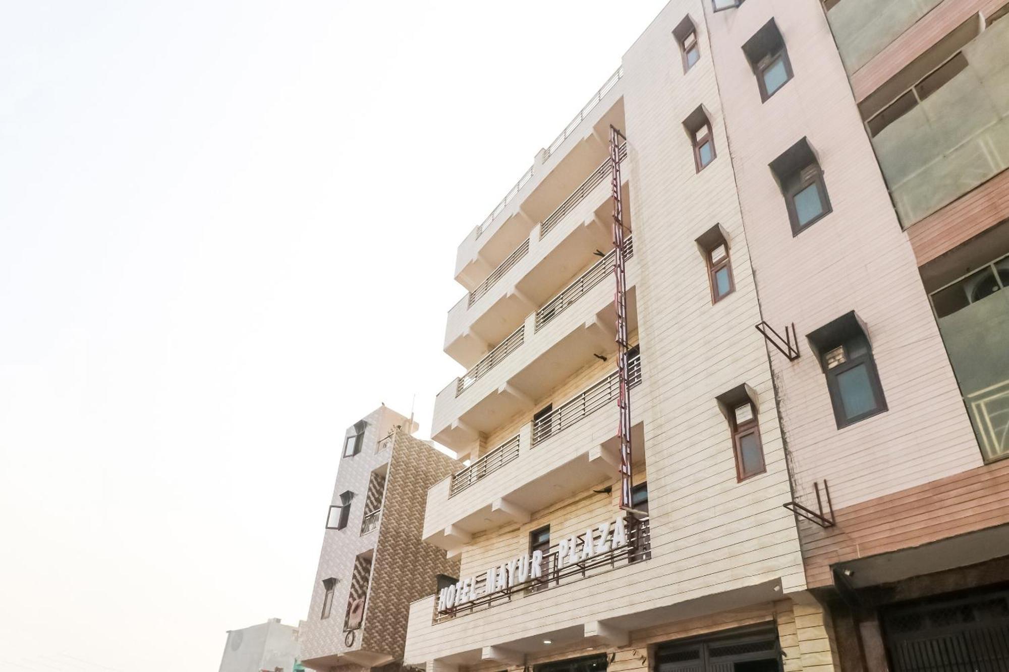 O Mayur Plaza Hotel