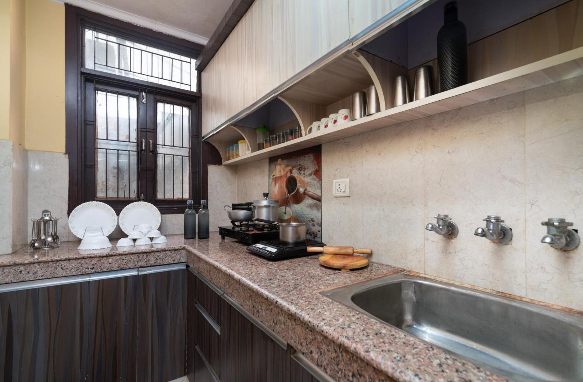 103 Cozy Flats 2 Bhk Flat,near Airport Delhi New Delhi