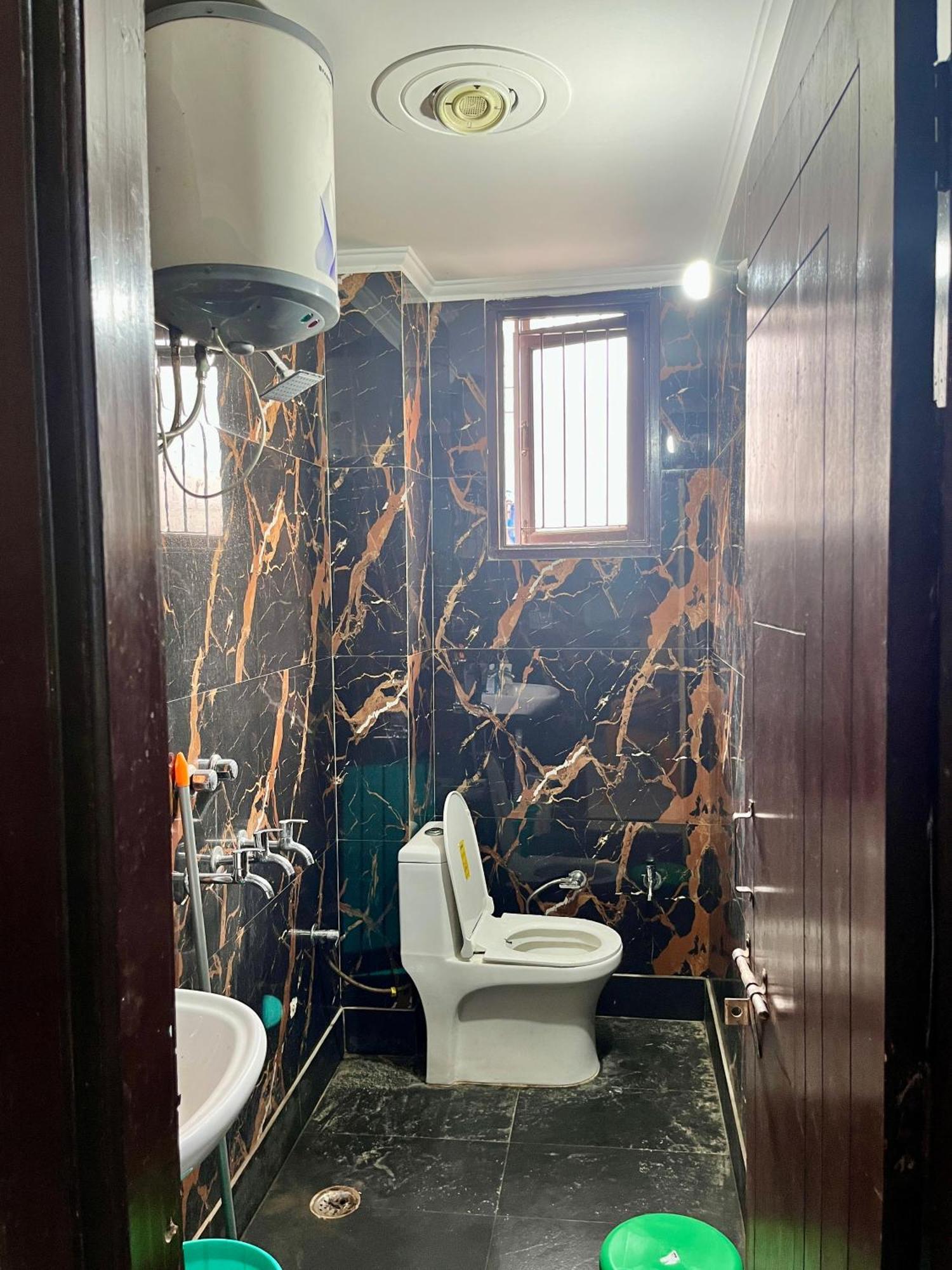 103 Cozy Flats 2 Bhk Flat,near Airport Delhi Apartment *