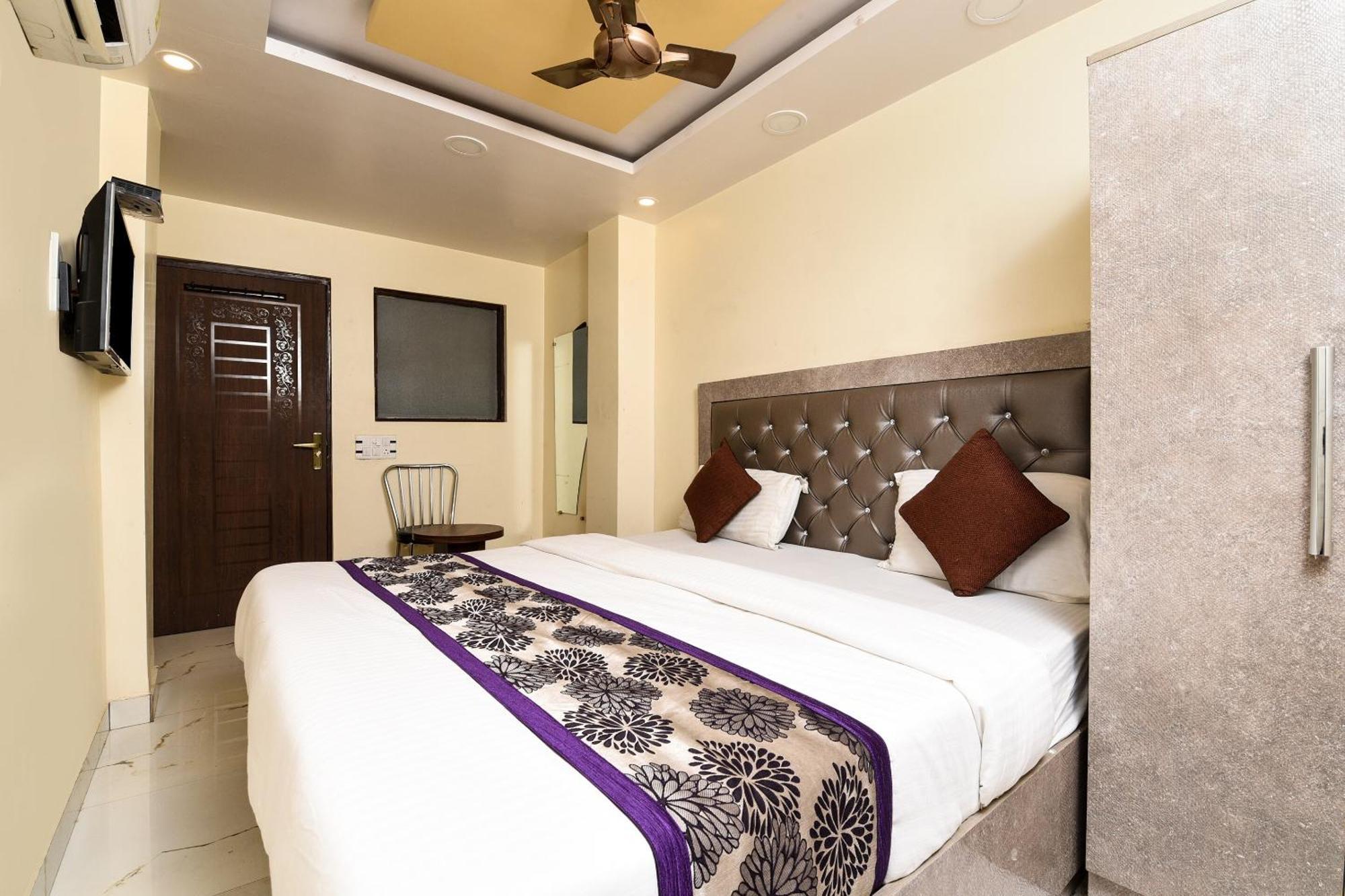 Hotel O Rama Krishna Near Delhi Airport New Delhi