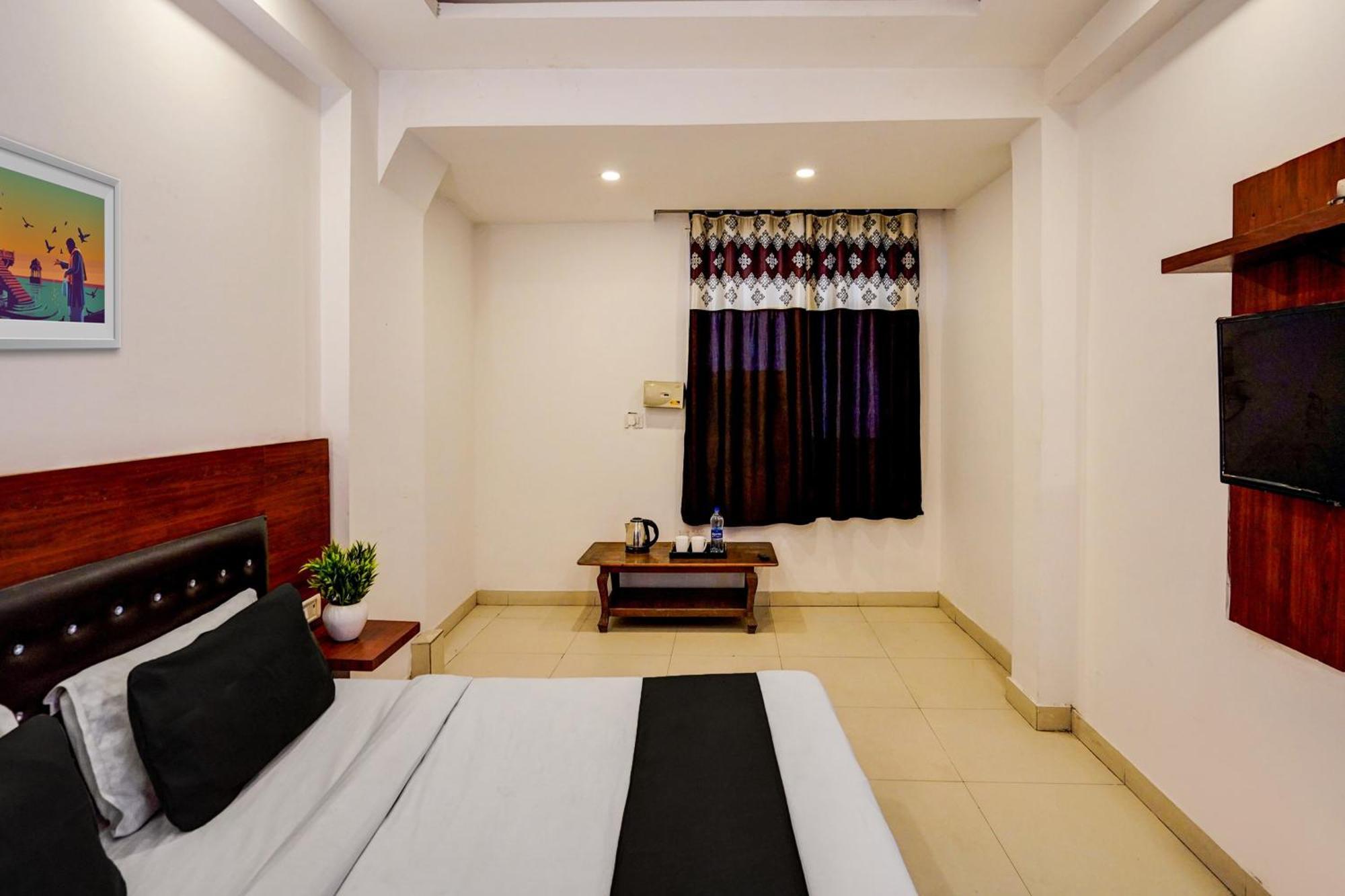 O Airport Blue Pebble Hotel 3*