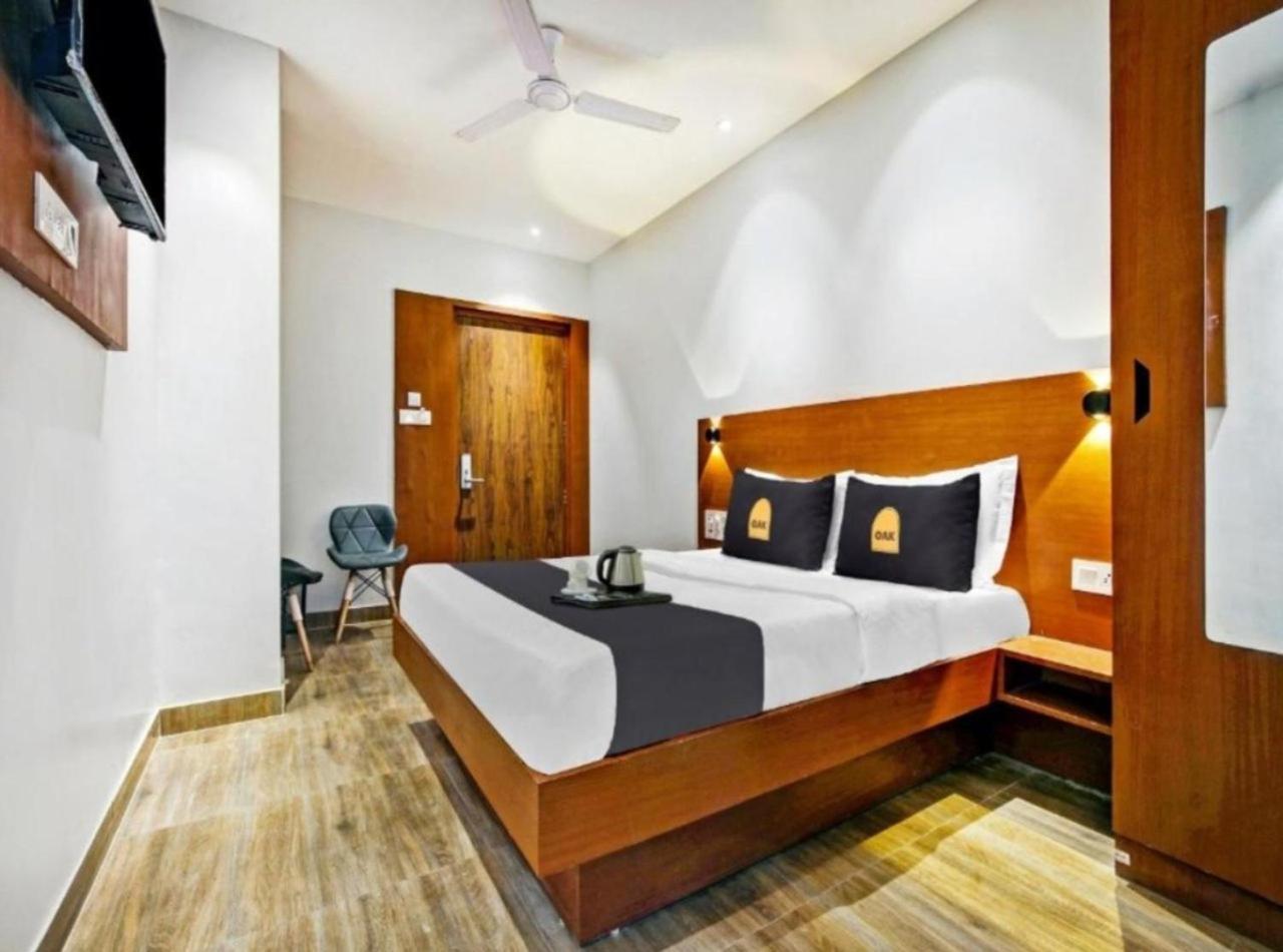 Vijay Palace By Delhi Igi Airport 4*