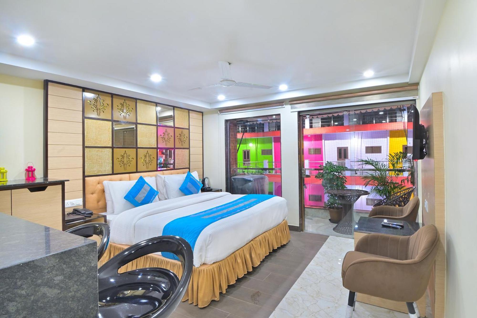 Hari Homes - Railway Station Bed & Breakfast *