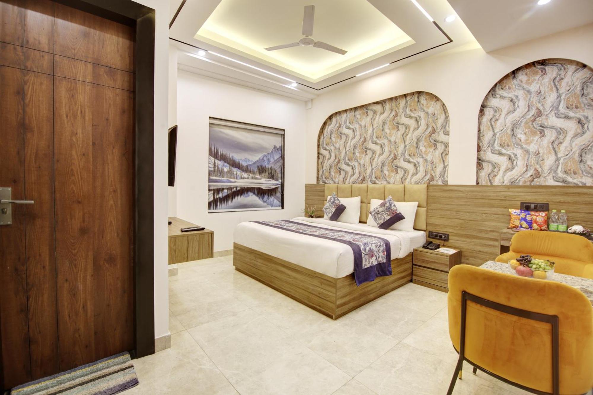 The Armani 3* New Delhi