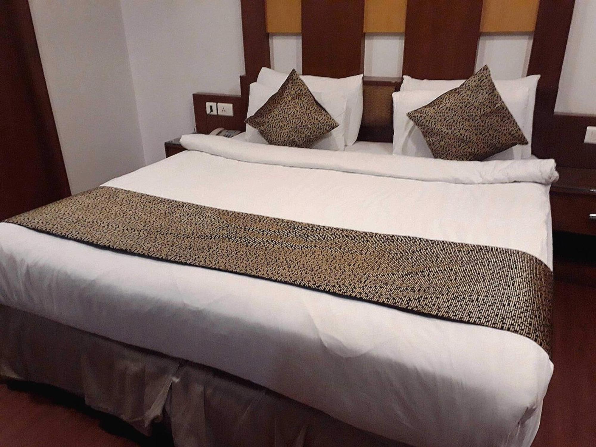 Hotel O King Plaza