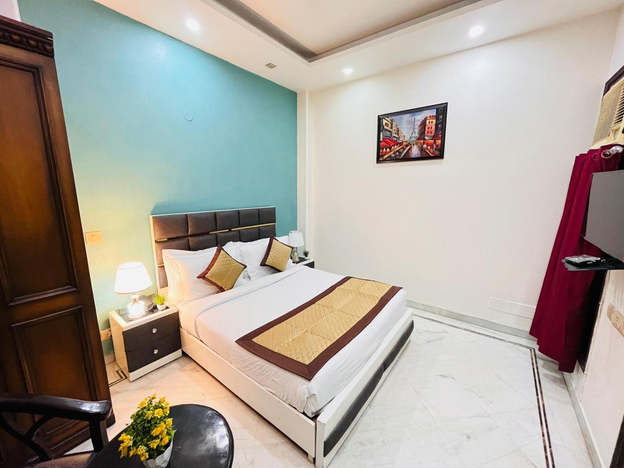 Hotel South - Park Near Hauz Khas South Delhi 3*