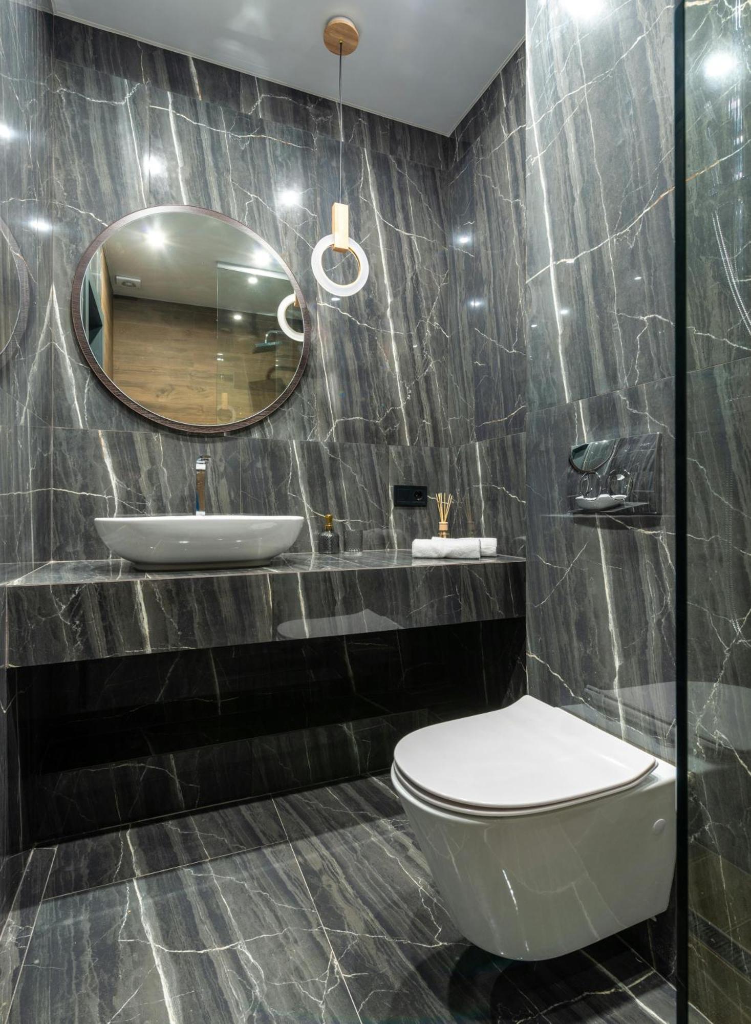 Grand Asian Hotel 4*