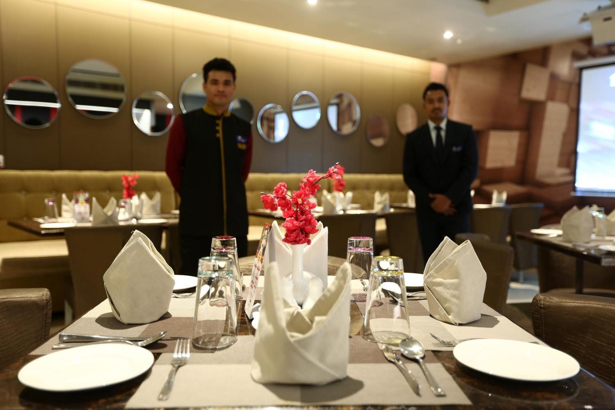 Prithvi Palace Aerocity Delhi Airport Hotel 4*