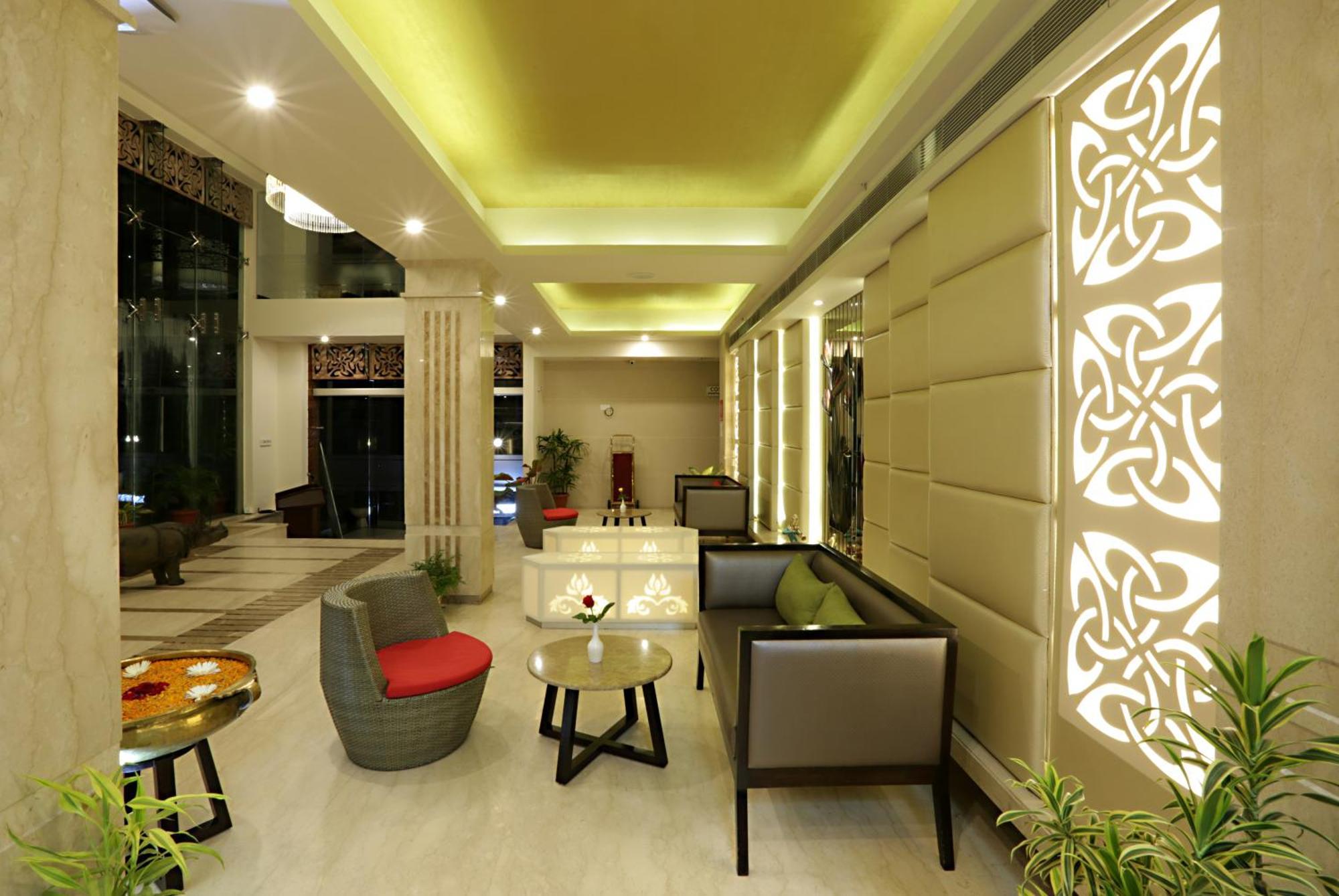 Hotel Prithvi Palace Aerocity Delhi Airport 4*