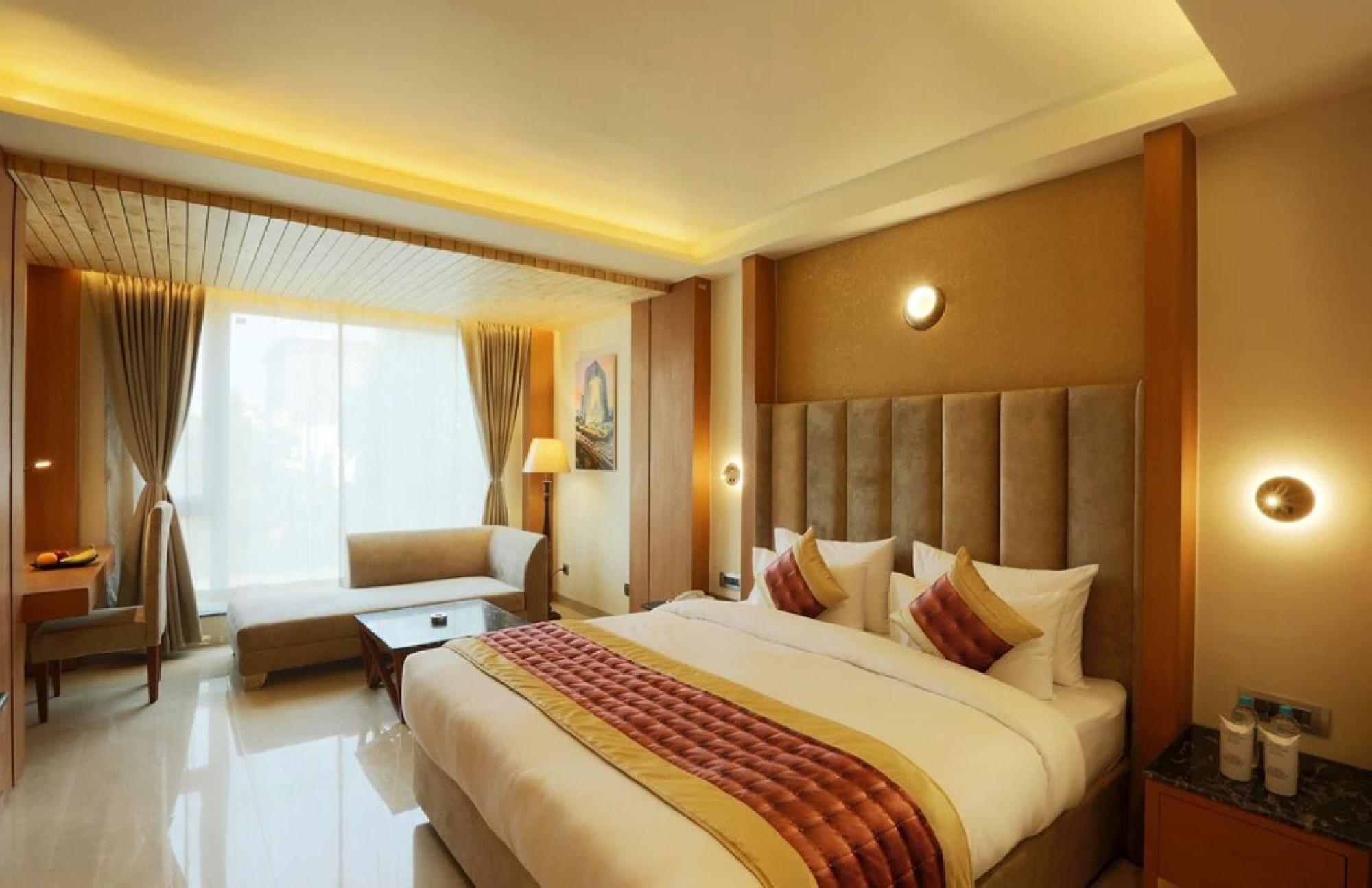 Silky Igi Airport Delhi Hotel