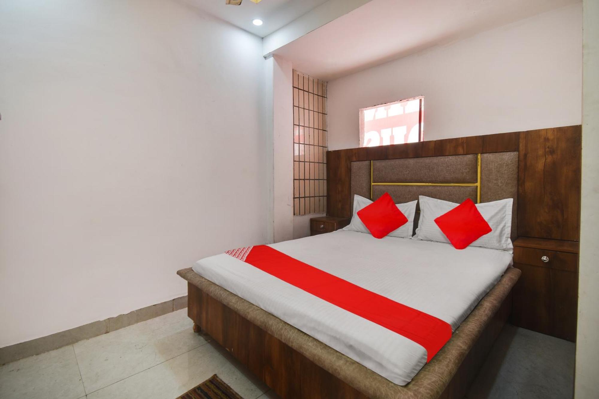 O Golden King Hotel New Delhi