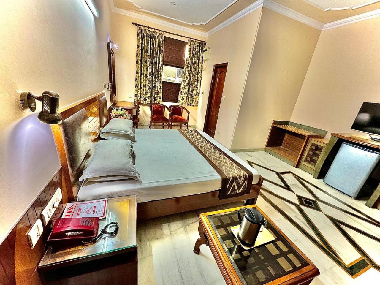 C Park - Karol Bagh, New Hotel