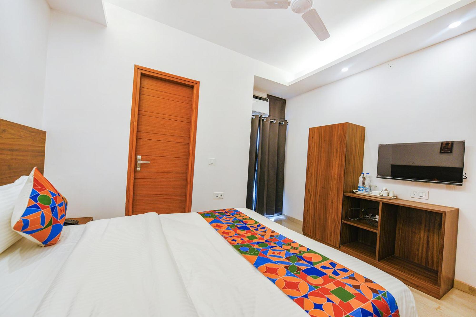 Fabhotel Sparkling