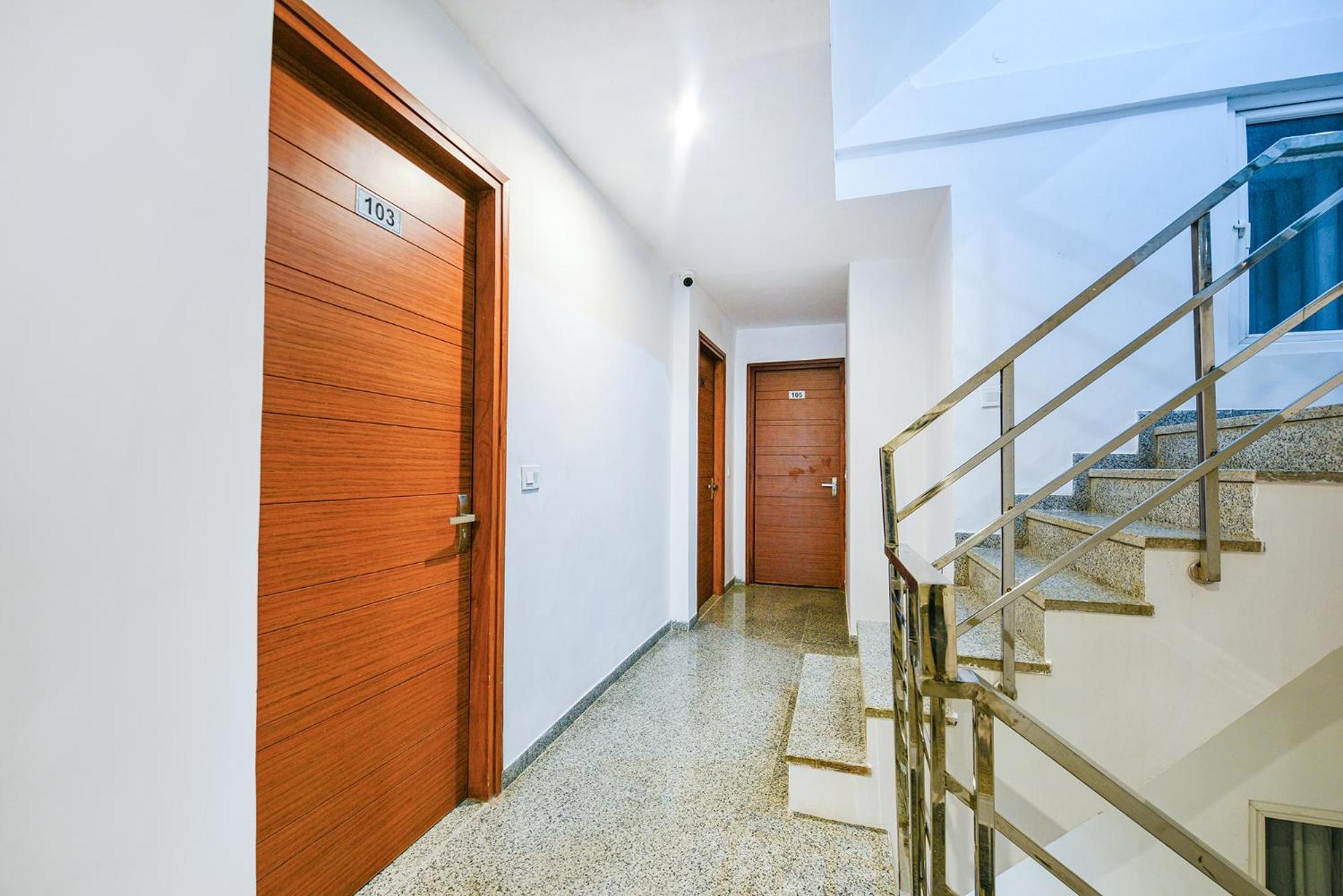 Fabhotel Sparkling Hotel 3*