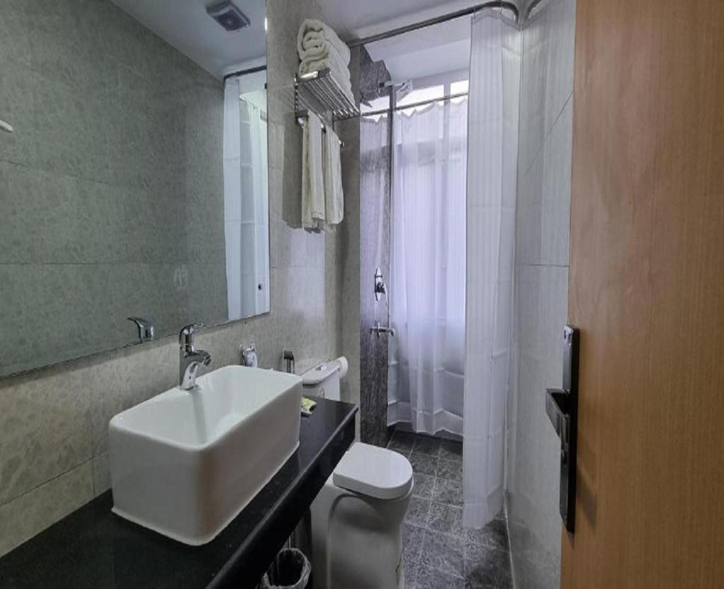 The Grand Gross Near International Airport 3*