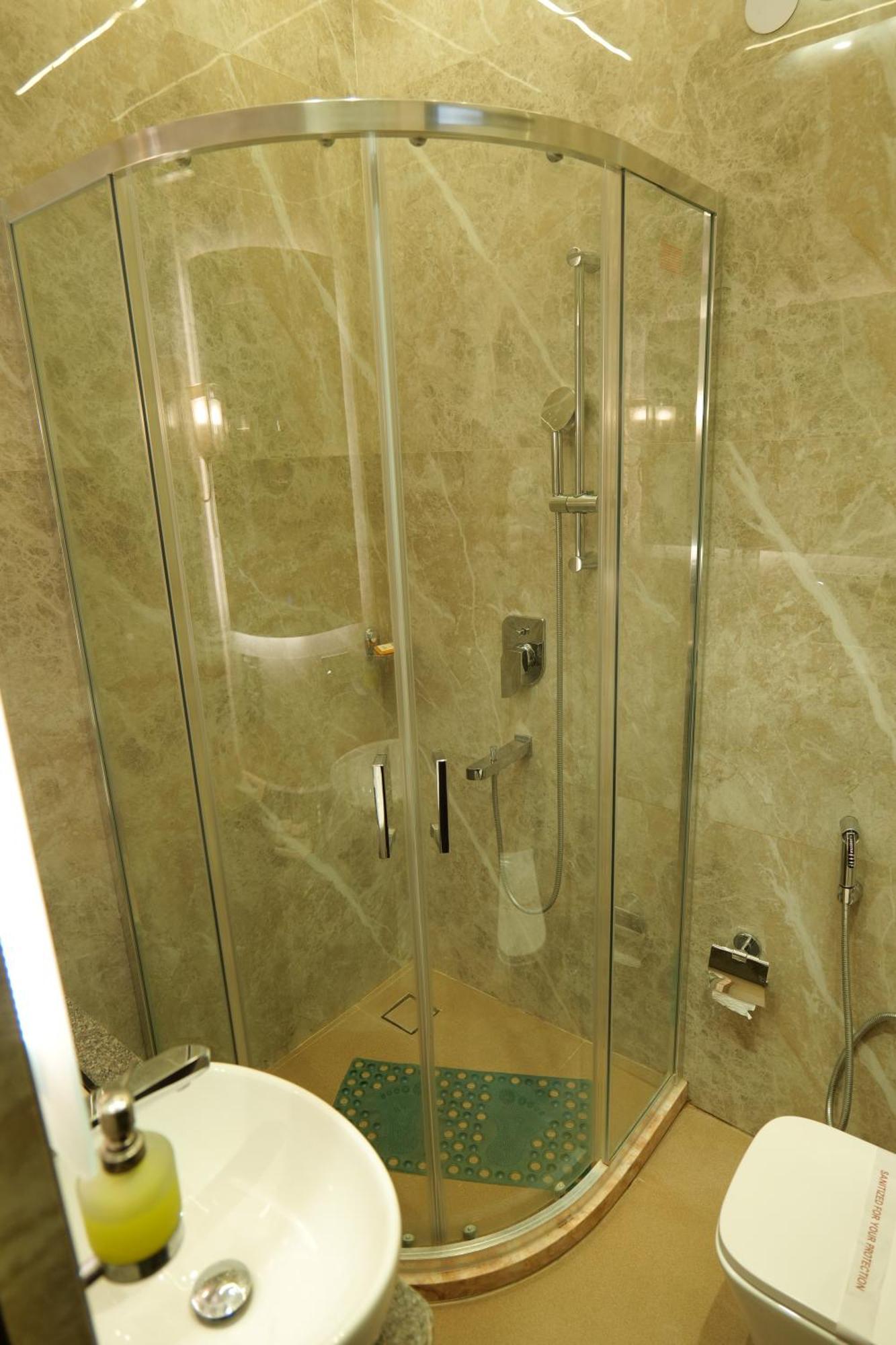Hotel Wood Castle Delhi (National Capital Territory of India)