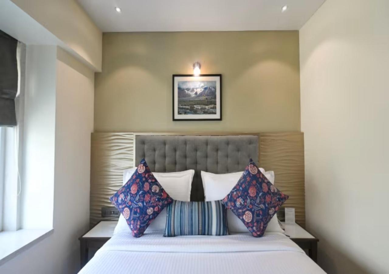 El De Atlantes Near Delhi Airport 4* New Delhi