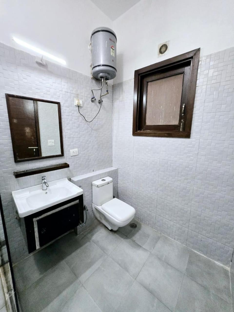 Kd Plaza - Ignou Road Saket Bed & Breakfast