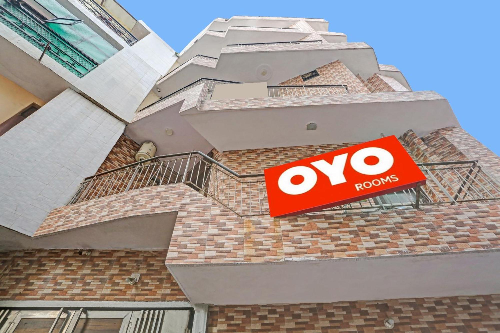 Hotel O Dremland Residency New Delhi