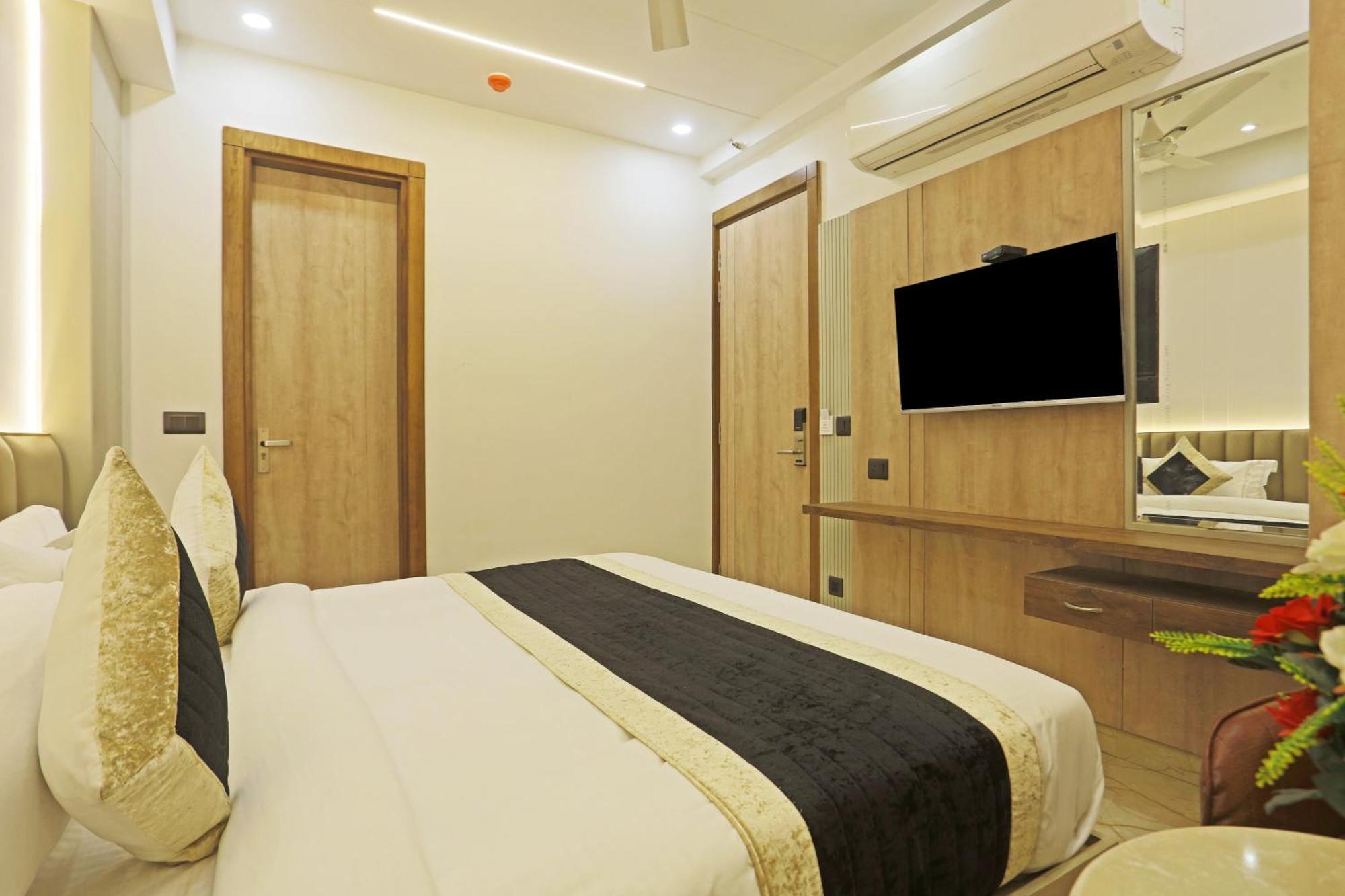 Hotel Mehul International -new Delhi Center